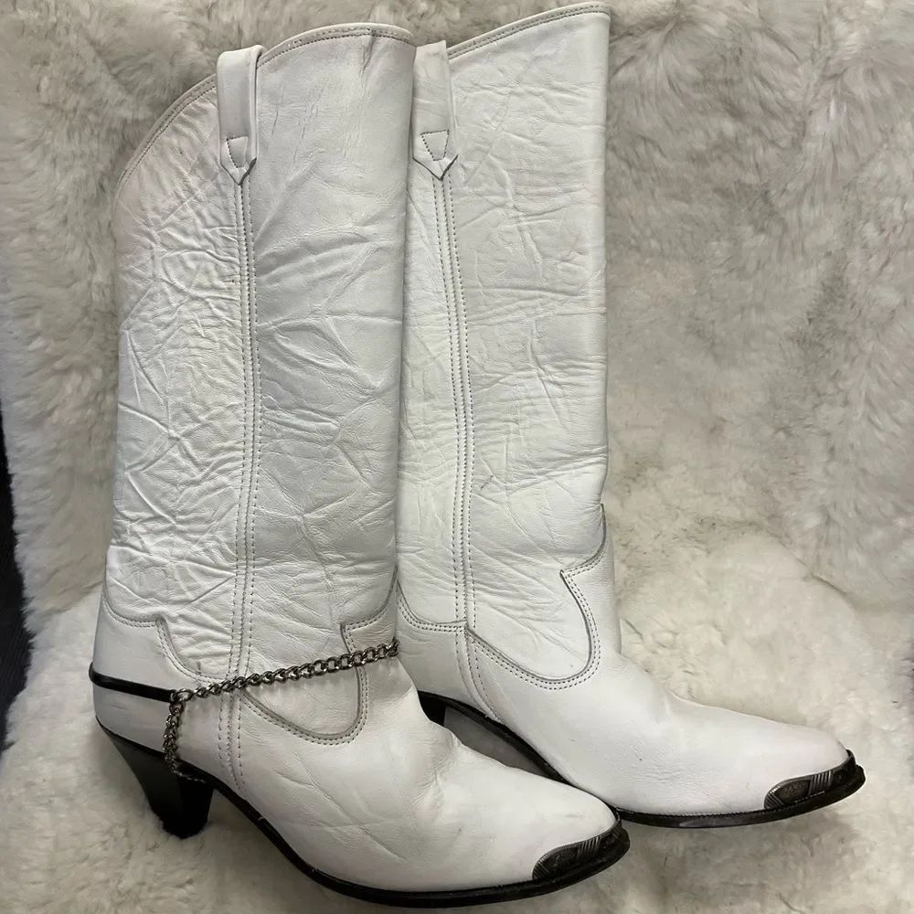 Rodeo Drive White Leather Western Chain Heeled Boots Size 8m — image 2 of 8
